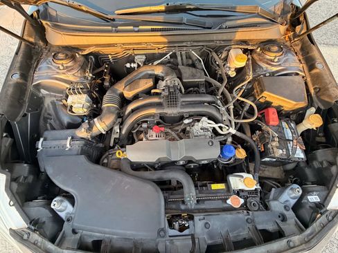 Used 2016 Subaru Outback 2.5i Premium image 9