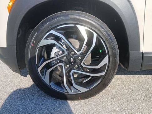 New 2026 Chevrolet TrailBlazer RS w/ Convenience Package image 9