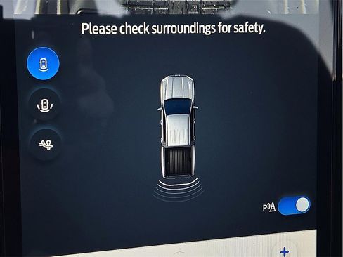 Used 2024 Ford Ranger XLT w/ Trailer Tow Package image 13