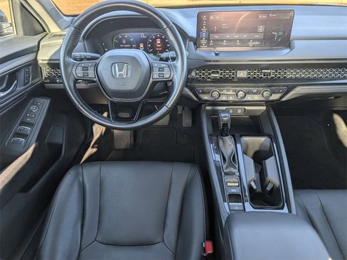 Certified 2024 Honda Accord EX-L image 25