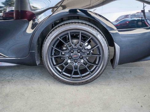 Certified 2022 Toyota Camry SE w/ TRD Appearance Package (TMS) image 8