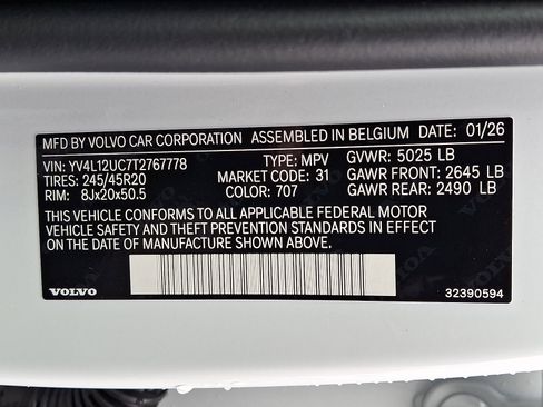 New 2026 Volvo XC40 B5 Plus w/ Protection Package Premier image 14