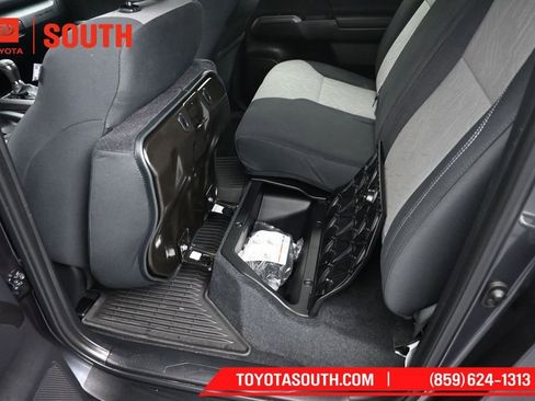 Used 2023 Toyota Tacoma TRD Sport AWD/4WD image 25