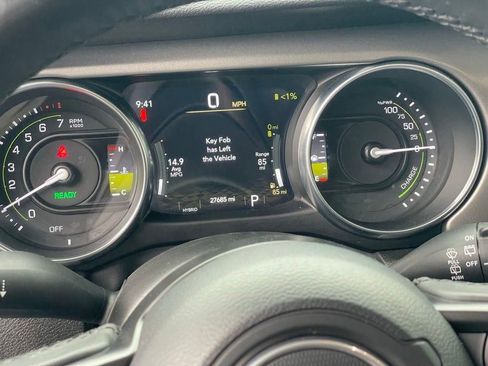 Used 2023 Jeep Wrangler Unlimited w/ Cold Weather Group AWD/4WD image 23