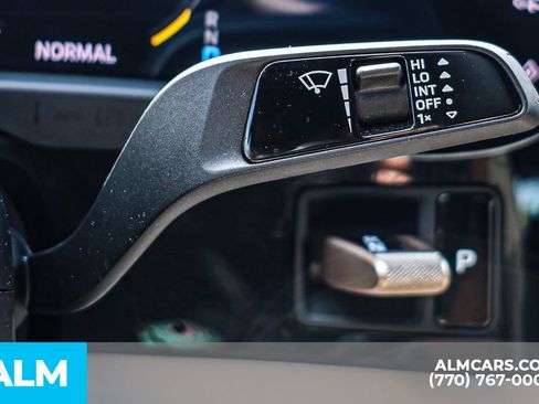 Used 2022 Porsche Taycan 4S image 35