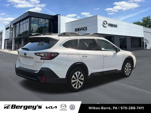 Used 2021 Subaru Outback Premium w/ Popular Package #1 AWD/4WD image 6