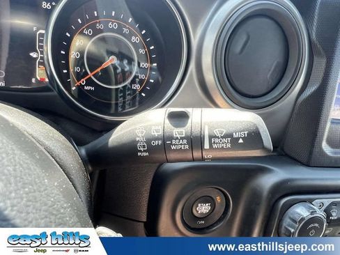 Used 2021 Jeep Wrangler Unlimited Sport AWD/4WD image 28