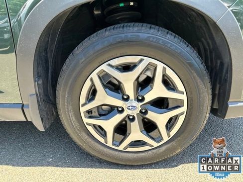 Certified 2024 Subaru Forester Premium AWD/4WD image 30