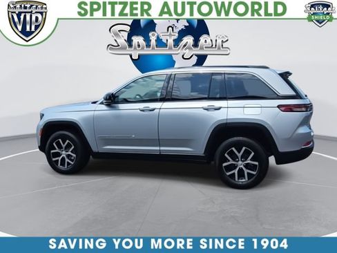 Used 2024 Jeep Grand Cherokee Limited AWD/4WD image 6