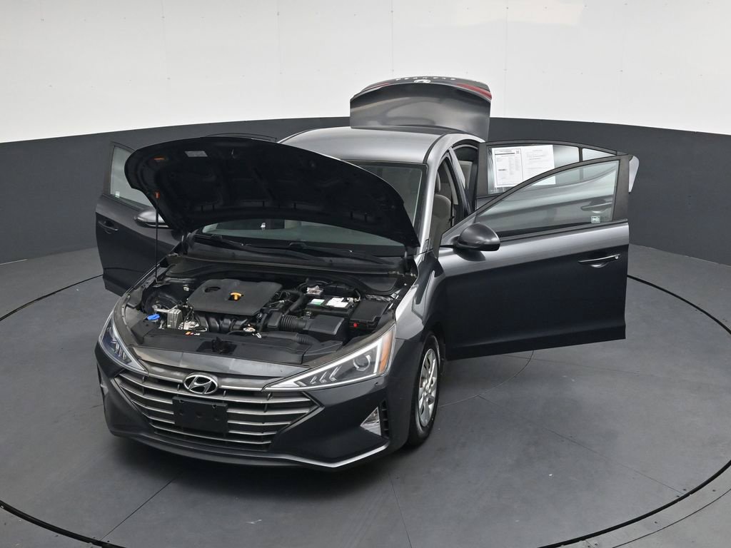 Used 2020 Hyundai Elantra SE FWD image 46