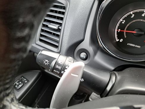 Used 2016 Mitsubishi Outlander Sport SEL image 24