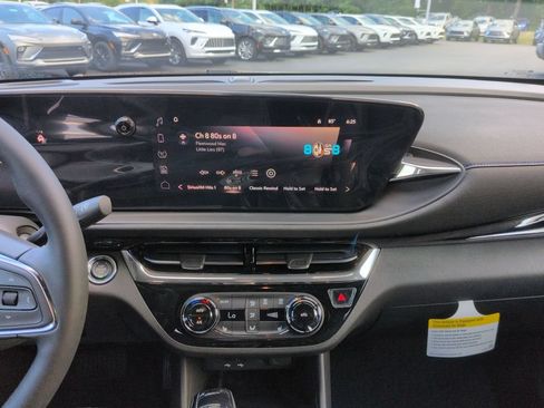 New 2026 Buick Envista Sport Touring w/ Convenience I Package FWD image 14