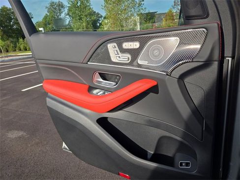 New 2025 Mercedes-Benz GLE 63 AMG S image 24