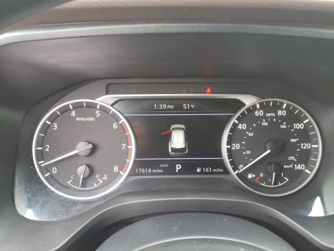 Used 2023 Nissan Rogue SV AWD/4WD image 8