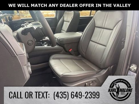 New 2026 Chevrolet Suburban High Country AWD/4WD image 9