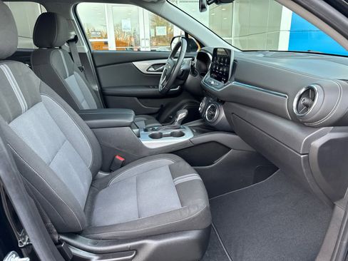 Used 2024 Chevrolet Blazer LT w/ Convenience Package image 4