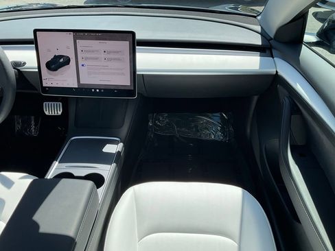 Used 2023 Tesla Model 3 Performance image 55