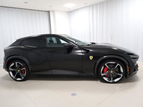 Certified 2025 Ferrari Purosangue image 8