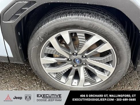 Used 2025 Subaru Forester Touring AWD/4WD image 7