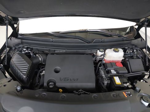 Used 2024 Buick Enclave Essence w/ Experience Buick Package image 30