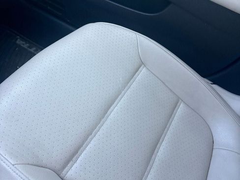 Used 2017 Volkswagen Jetta SE FWD image 16