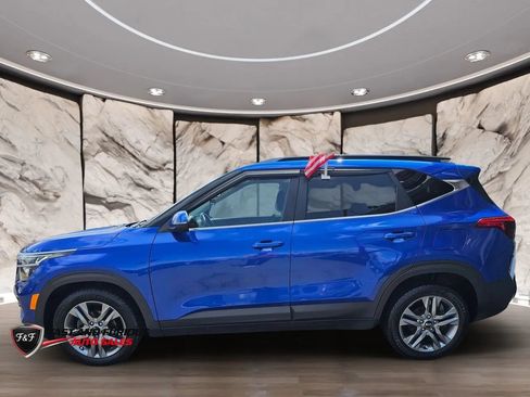 Used 2021 Kia Seltos S FWD image 5