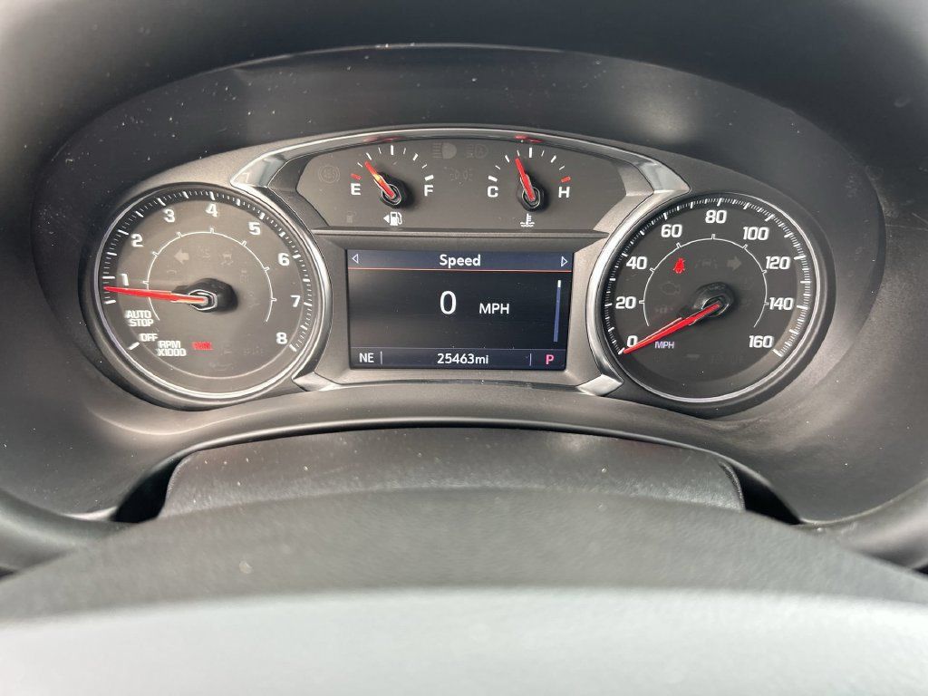 Used 2023 GMC Terrain SLT FWD image 11