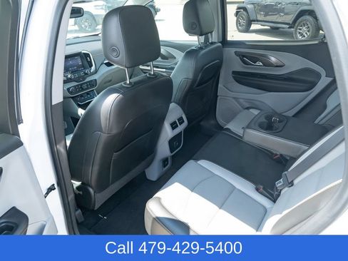Used 2019 GMC Terrain SLT w/ Infotainment Package II AWD/4WD image 28