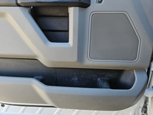 Used 2019 Ford F350 XL w/ Power Equipment Group AWD/4WD image 13