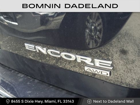 Used 2022 Buick Encore Preferred w/ Safety Package image 5