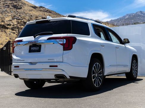 Used 2021 GMC Acadia Denali w/ Denali Ultimate Package AWD/4WD image 10