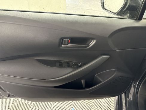 Used 2024 Toyota Corolla LE FWD image 15