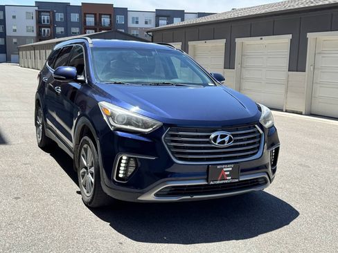 Used 2017 Hyundai Santa Fe Limited w/ Cargo Package AWD/4WD image 8