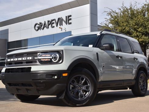Used 2024 Ford Bronco Sport Big Bend w/ Convenience Package image 2