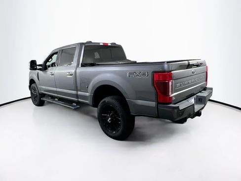Used 2022 Ford F250 Lariat w/ Black Appearance Package AWD/4WD image 7