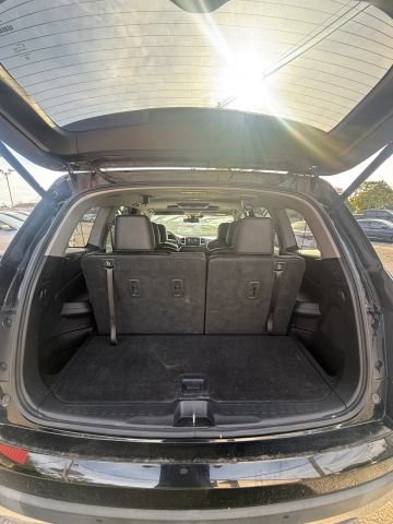 Used 2017 Honda Pilot Touring image 19