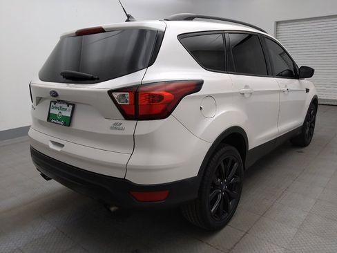 Used 2019 Ford Escape SE FWD image 9