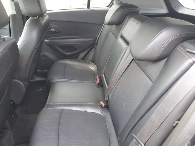 Certified 2018 Chevrolet Trax LT w/ LT Convenience Package FWD image 22
