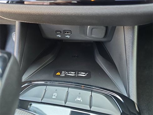 New 2026 Buick Envista Avenir image 22