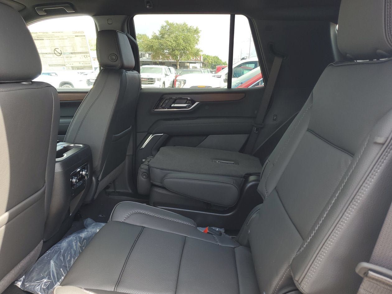 New 2026 GMC Yukon Denali RWD image 11