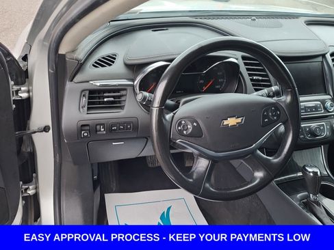 Used 2017 Chevrolet Impala LT w/ Leather Package image 7