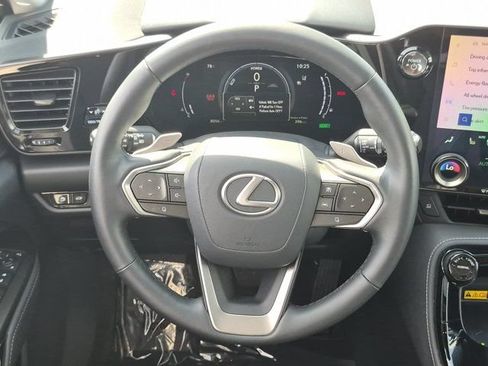 Used 2026 Lexus NX 350h AWD w/ Accessory Package (2T) image 18