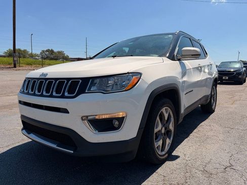 Used 2018 Jeep Compass Limited w/ Safe & Security Group FWD image 1