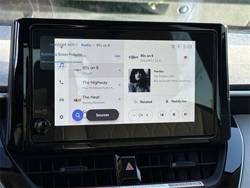 Used 2025 Toyota Corolla LE image 19