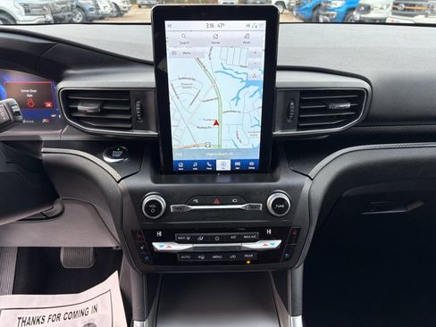 Used 2020 Ford Explorer ST w/ Premium Technology Package image 17