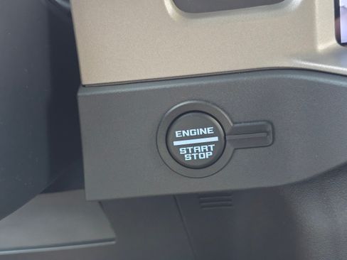 New 2026 Ford Bronco Outer Banks AWD/4WD image 26