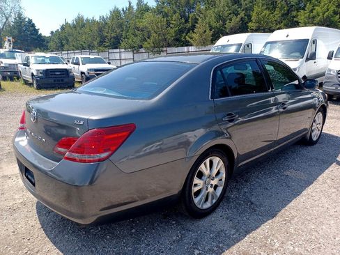 Used 2008 Toyota Avalon XLS image 5