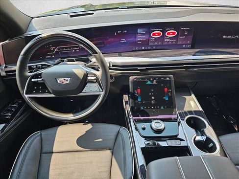 Used 2025 Cadillac Escalade Sport w/ Touring Package AWD/4WD image 22