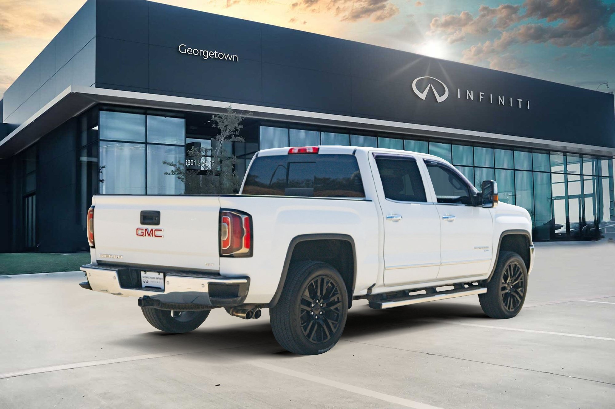 Used 2018 GMC Sierra 1500 SLT AWD/4WD image 5