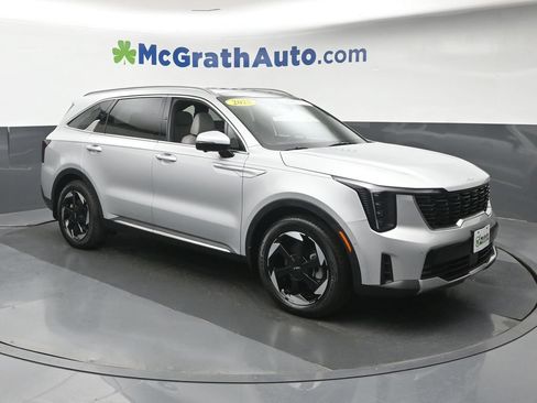 Used 2025 Kia Sorento SX Prestige AWD/4WD image 2